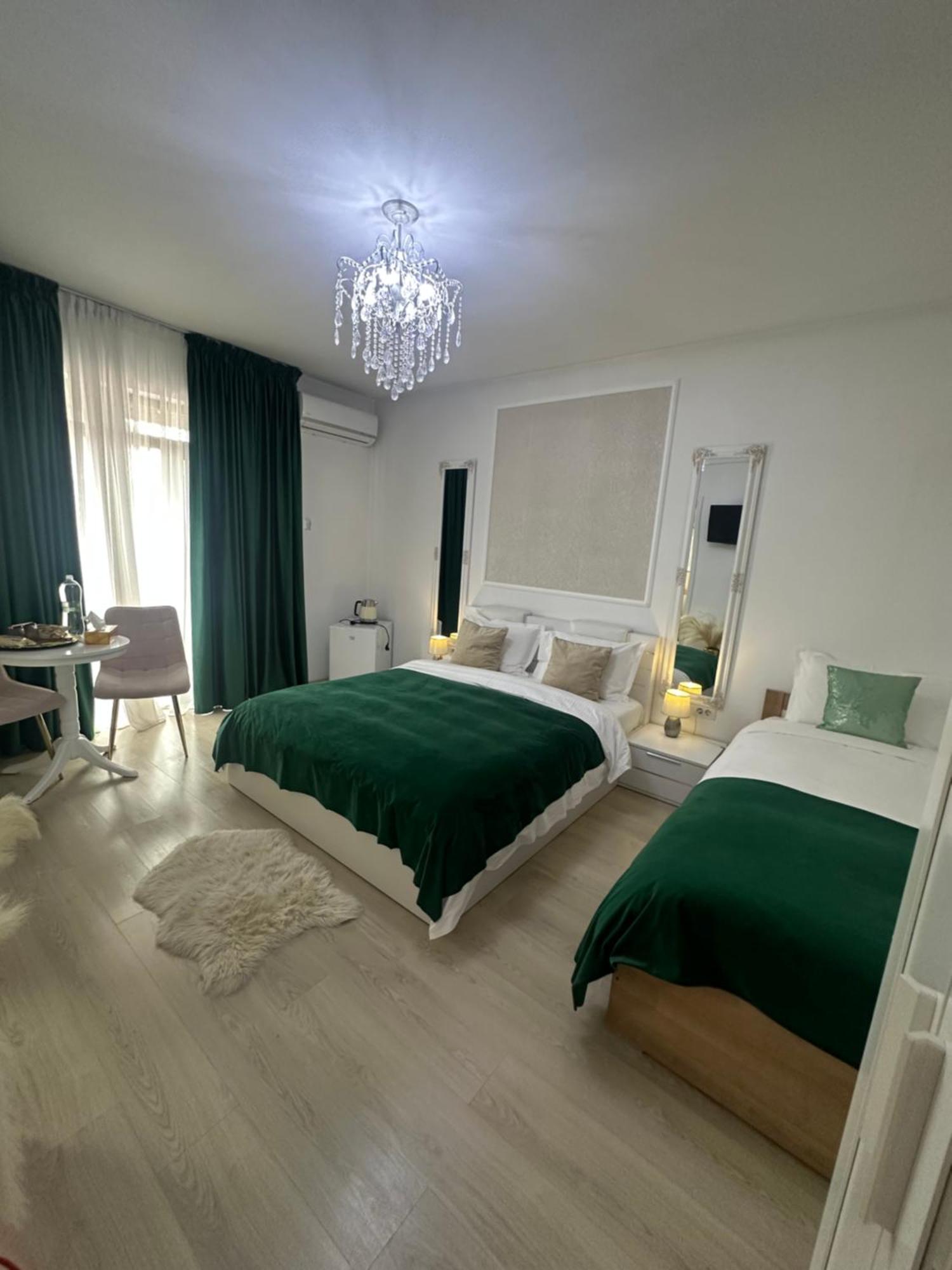 Vila Zoe Bucharestairport&Therme&Parking Отопени Екстериор снимка