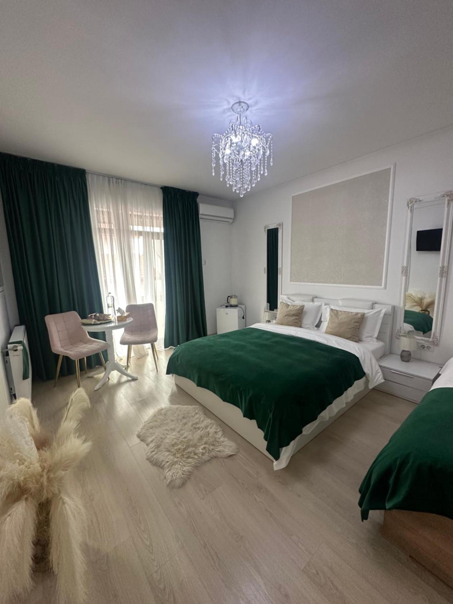Vila Zoe Bucharestairport&Therme&Parking Отопени Екстериор снимка
