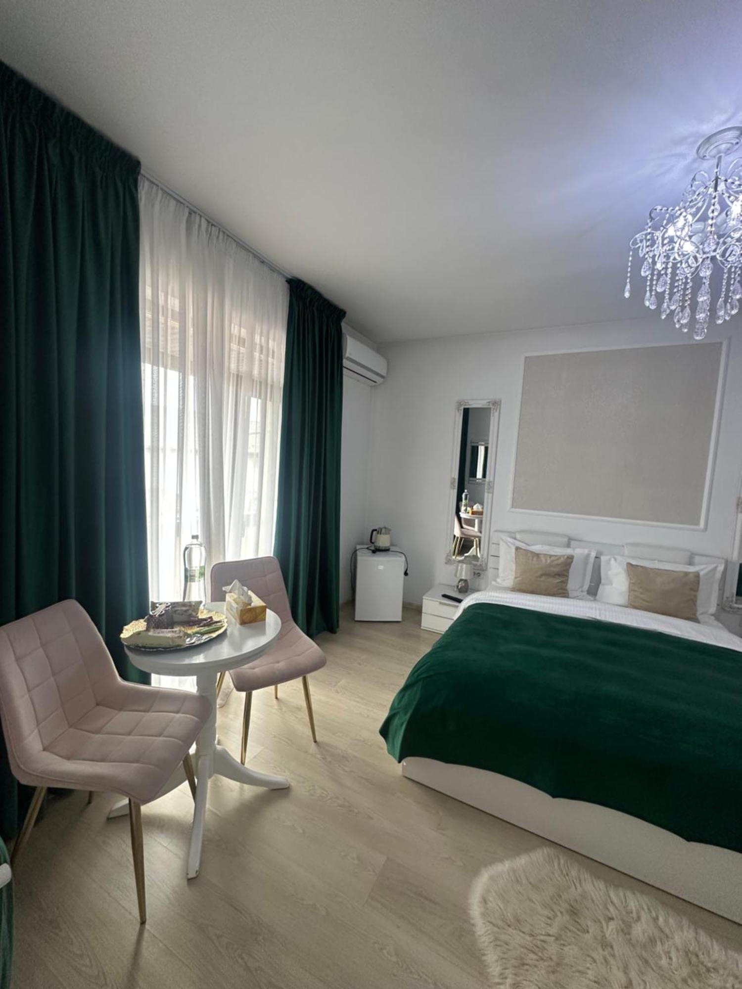 Vila Zoe Bucharestairport&Therme&Parking Отопени Екстериор снимка