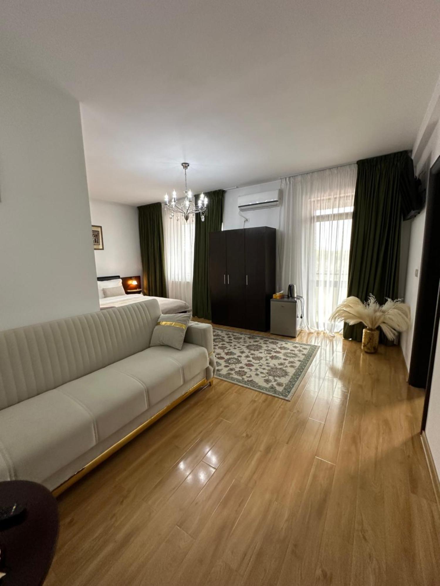 Vila Zoe Bucharestairport&Therme&Parking Отопени Екстериор снимка