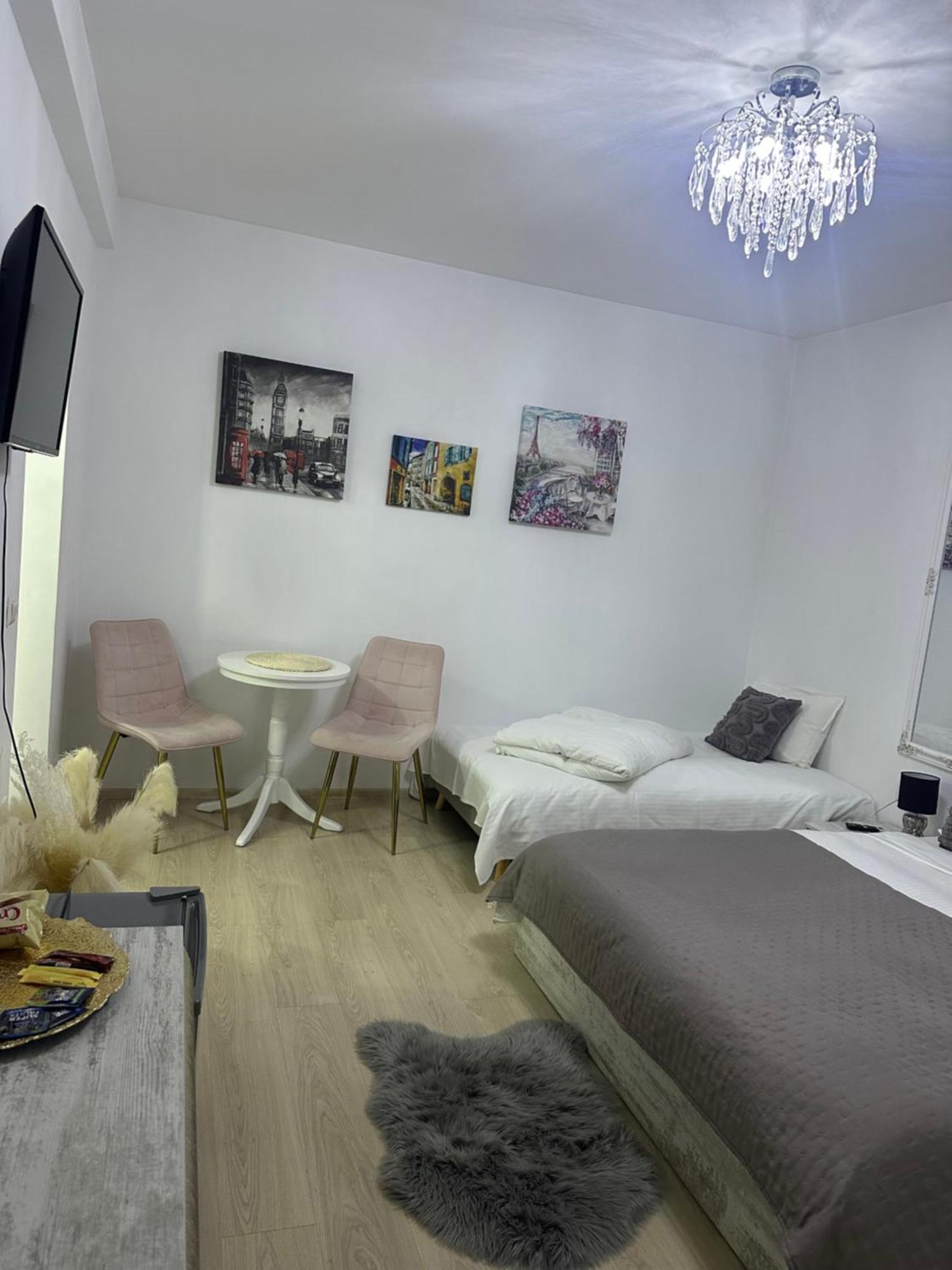 Vila Zoe Bucharestairport&Therme&Parking Отопени Екстериор снимка