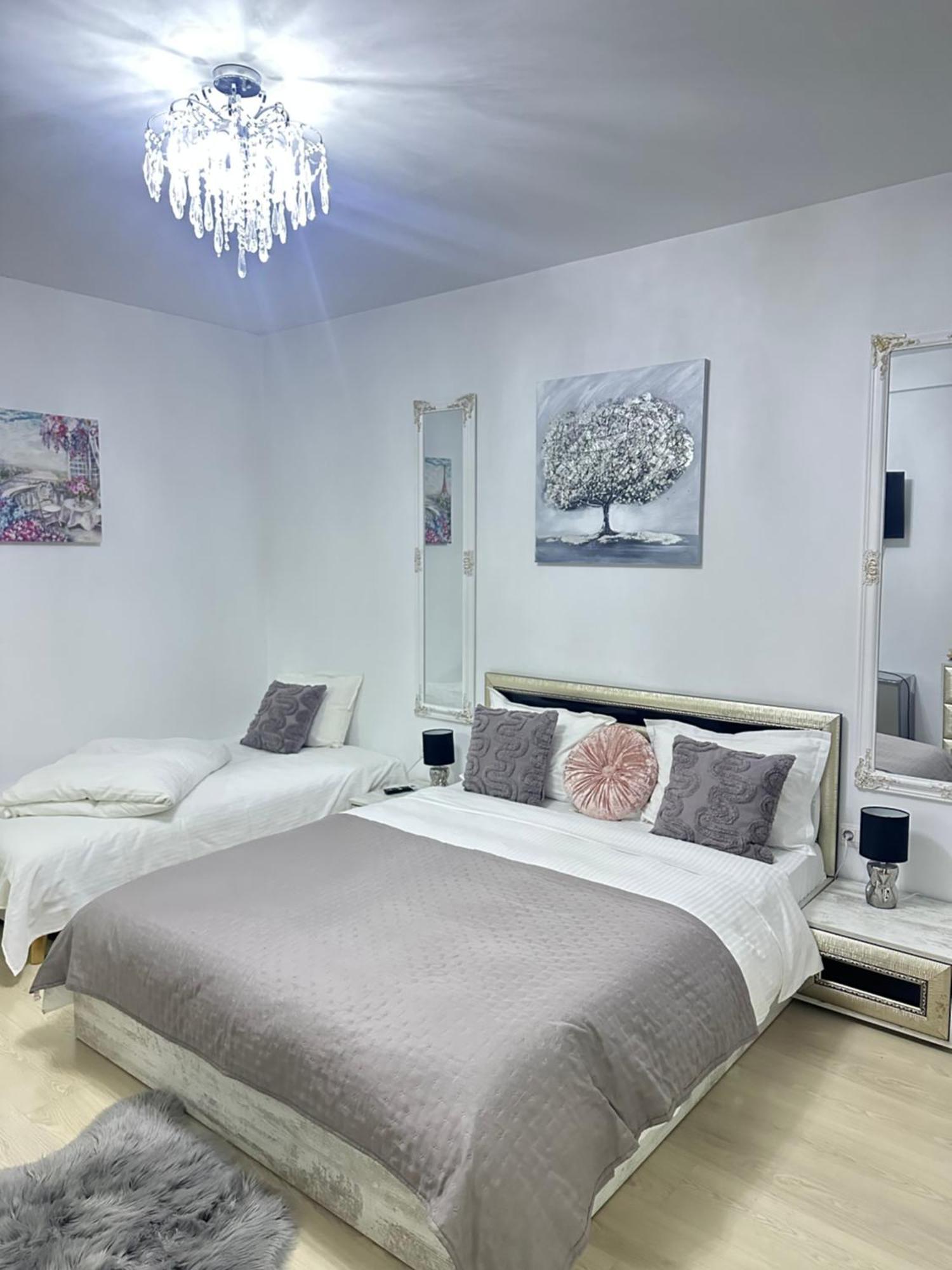 Vila Zoe Bucharestairport&Therme&Parking Отопени Екстериор снимка