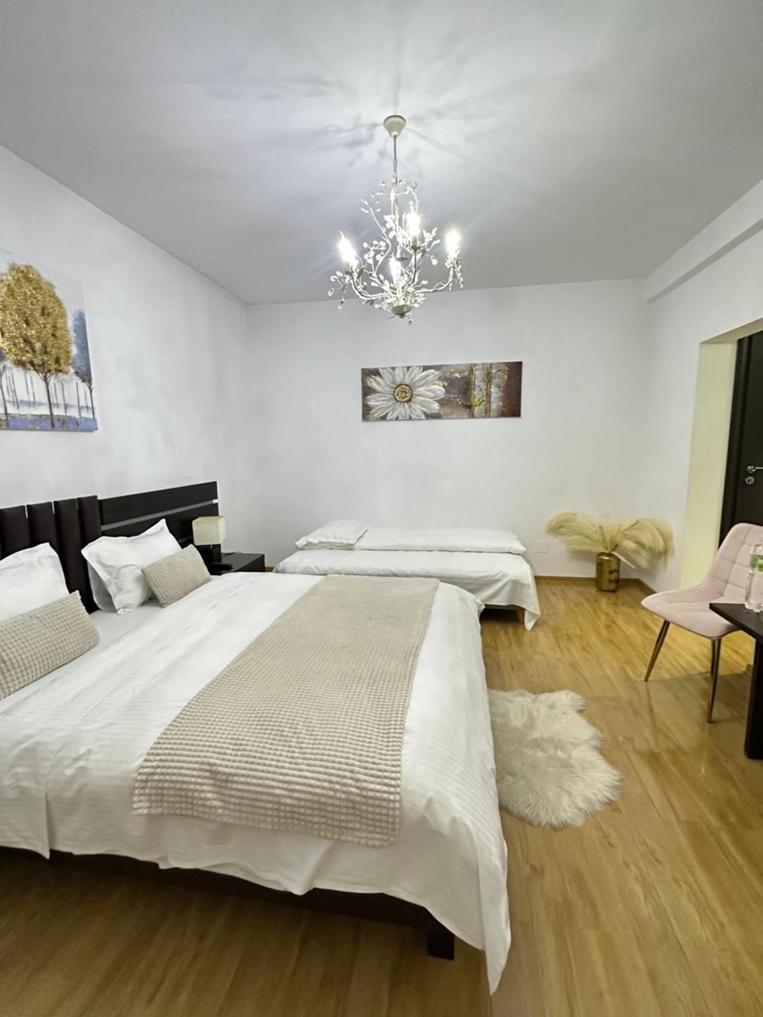 Vila Zoe Bucharestairport&Therme&Parking Отопени Екстериор снимка